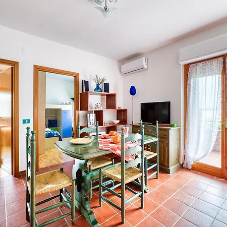 Guesthost - Vistalago Trasimeno Appartamento Passignano sul Trasimeno